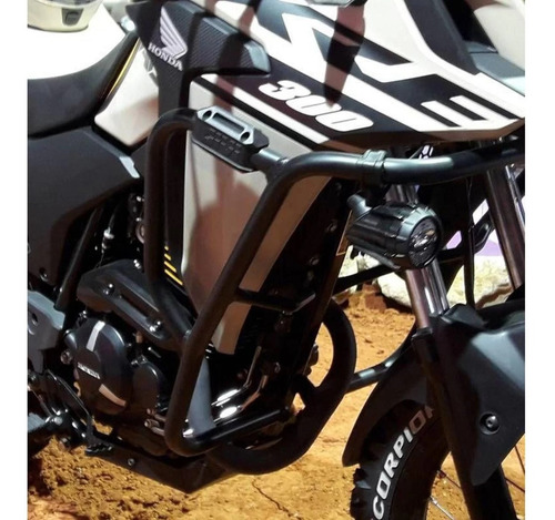 Imagen 3 de 7 de Defensa De Motor Alta Givi Honda Xre 300 Moto Delta