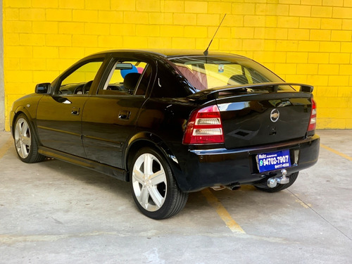 Astra Hatch 4 Portas Advantage Metro Vila Prudente