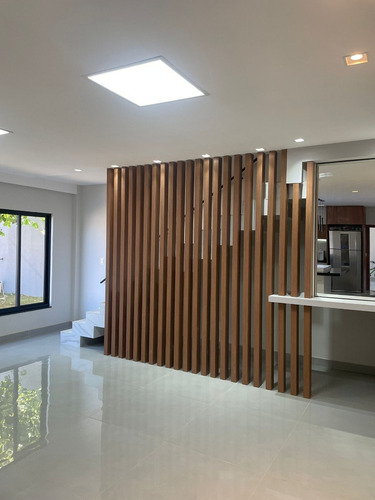 Imagem 5 de 30 de Casa Reformada E Ampliada Alto Padrao Joa