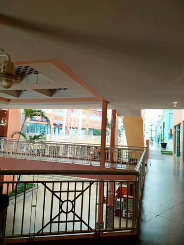 Imagen 6 de 8 de Locales 50 Mts En Alquiler Rattan Plaza