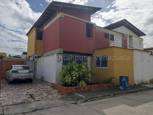 Gbf 24-19441 Vendo Linda Casa Con Excelente Ubicación Llama Ya.