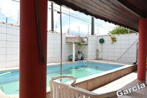 Imagem 2 de 24 de Casa Com 3 Dormitórios E Piscina Em Peruíbe - 5149 - 69300342
