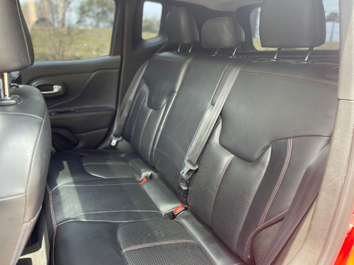 Jeep Renegade 1.8 Flex Aut. 5p
