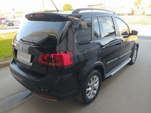Imagen 4 de 8 de Vw Suran Cross Highline 2013 Romera Hnos Balcarce