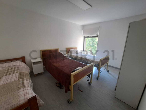 Residencia Geriatrica En Venta En Lanus