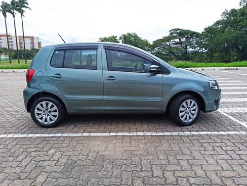 Imagem 7 de 15 de Volkswagen Fox 2012 1.0 Vht Total Flex 5p