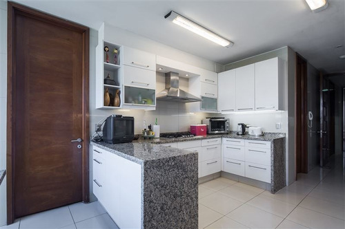 Imagen 13 de 25 de Departamento En Venta De 3 Dormitorios En Vitacura