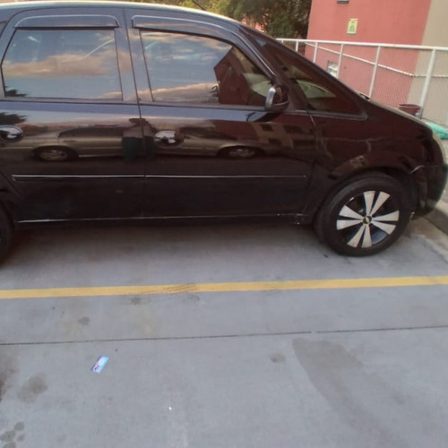 Imagem 7 de 8 de Chevrolet Meriva Maxx 1.8 Flex