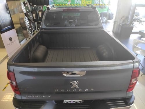 Imagen 12 de 13 de Peugeot Landtrek 4action 4p 2.4thp 210hp Aut 6vel 4x4 2022