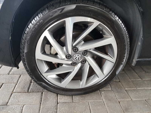 Volkswagen Polo Highline 200 Tsi 1.0 Flex 12v Aut