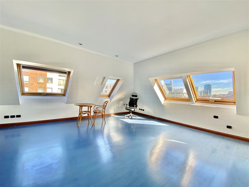 Venta Duplex Las Condes: El Golf
