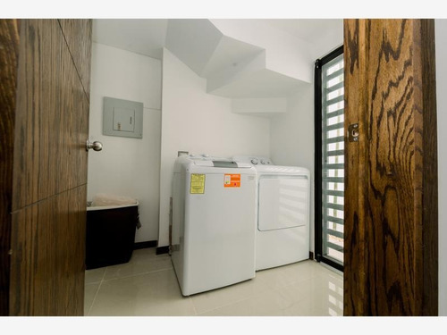 Imagen 7 de 12 de Casa Sola En Venta Calzada Del Bosque