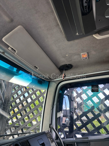 Vw 13190 2012 Carroceria 7,3 Mtrs De Aço Com Garantia