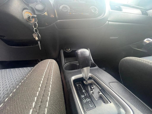 Mitsubishi Outlander 4x2