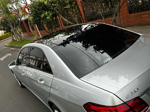 Automóvil En Perfecto Estado