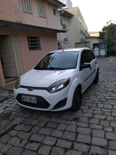 Imagem 1 de 11 de Ford Fiesta 2011 1.0 Flex 5p
