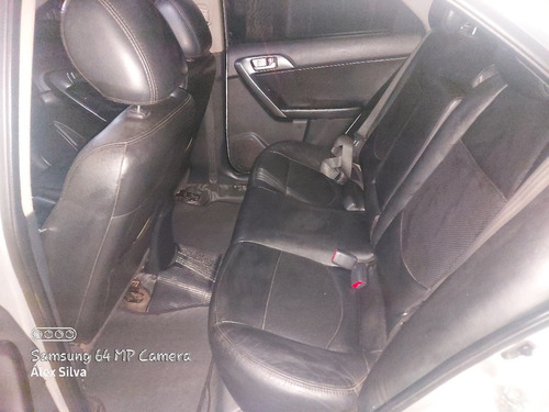 Imagem 10 de 11 de Kia Cerato 2010 1.6 Ex Aut. 4p