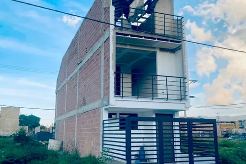 Casa En Venta En Siberia. Cod V1993