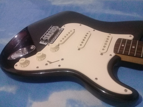 Guitarra Electrica Squier Fender Usada 
