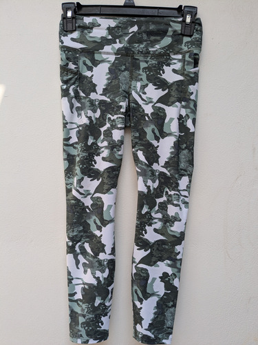 Leggings Para Niña Avía Camuflaje 7/8 Verde Con Blanco (Usado)