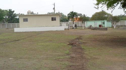 Imagen 7 de 13 de Terreno Con Oficinas Y Área De Maniobras