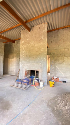 Casa / Construção De Alto Padrão
