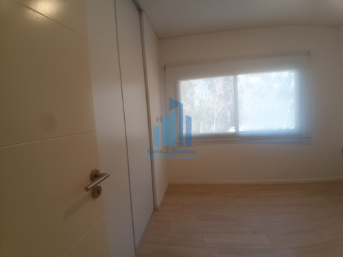 Alquiler Departamento 2 Ambientes Con Cochera Y Piscina En Pilar