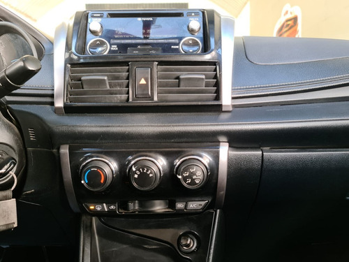 Toyota Yaris Sd Core 2017