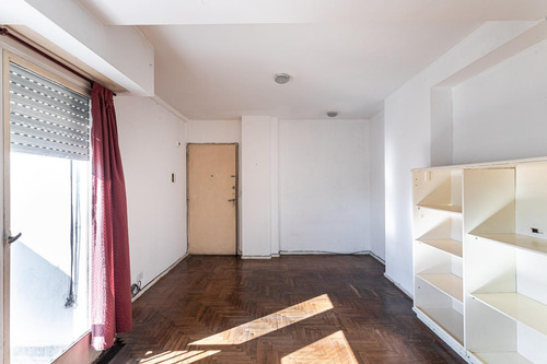 Monoambiente 30 M2 - Pasteur - Venta