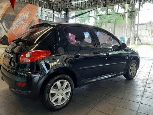 Peugeot 207 1.4 Xr 8v 2011