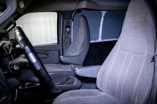 Chevrolet Express 6.0cargo Van Ls At