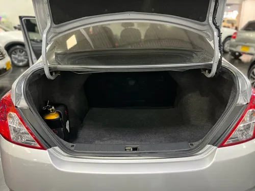 Nissan Vers Vdrive Mt 4x2 1600