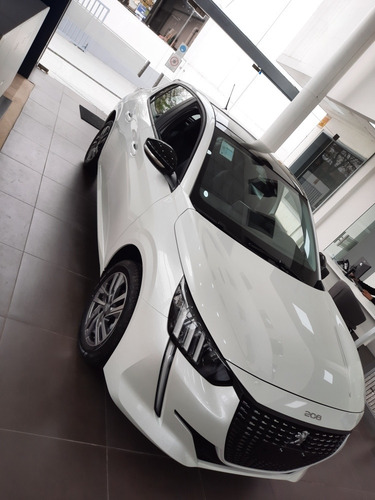 Imagen 8 de 18 de Nuevo Peugeot 208 Allure Manual Y Tiptronic 2022 Mc
