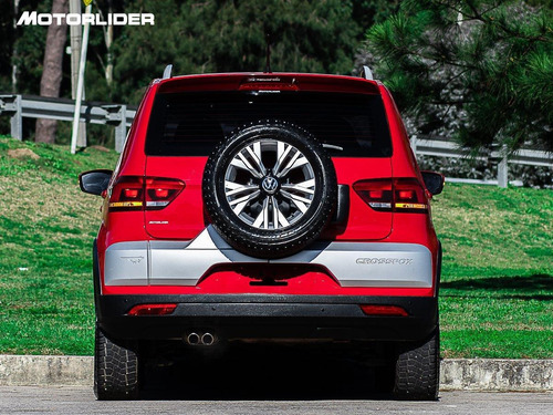 Imagen 4 de 25 de Volkswagen Crossfox Highline Extra Full | Permuta / Financia
