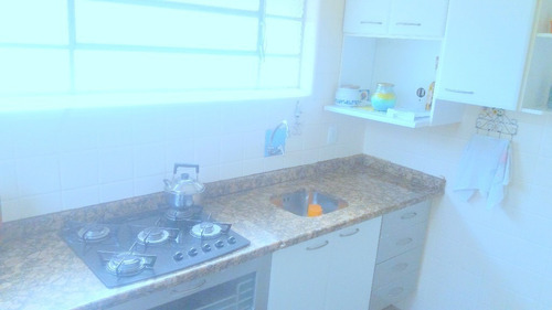 Casa 3 Dormitórios - 4470