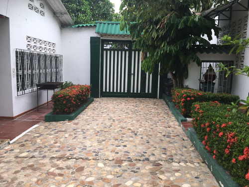 Finca Carmen De Apicala, Piscina, 950 Metros, Jardines