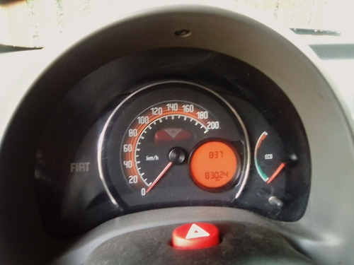 Fiat Uno 2016 1.0 Attractive Flex 5p