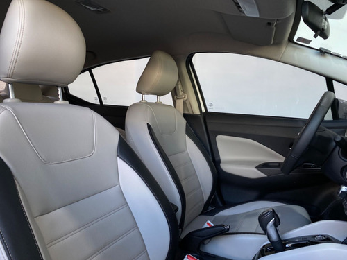 Nissan Versa Exclusive 1.6 16V Flex Aut.