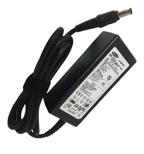 Cargador Laptop Adaptador Samsung 19v 3.16a 5.0x3.0mm Aguja