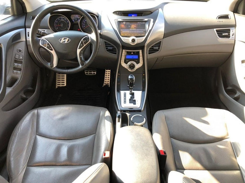 Hyundai Elantra 1.8 Gls 16v 2012