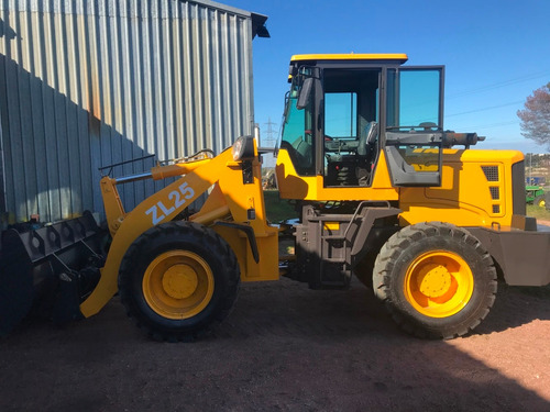 Imagen 5 de 15 de Pala Cargadora Frontal Beston Group Zl25
