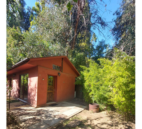Cabaña En San Juan De Pirque, Inserta En La Naturaleza.