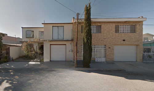 Casa En Venta De Recuperacion Bancaria En Juarez, Chihuahua. Sh05