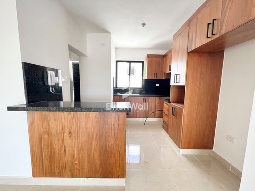 Apartamento De Alquiler Primer Nivel Reparto Imperial