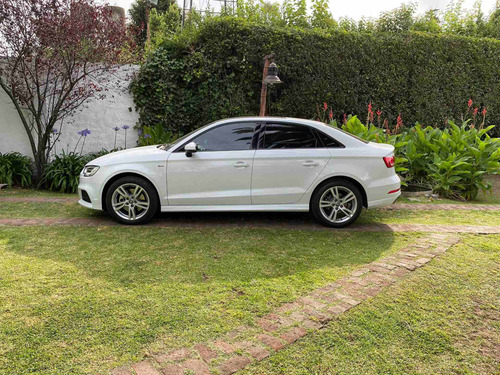 Audi A3 40tfsi Sedan 2.0t S-line