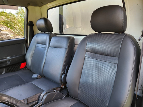 Kia Bongo 2.5 Std 4x2 Rs Turbo S/ Carroceria 2p