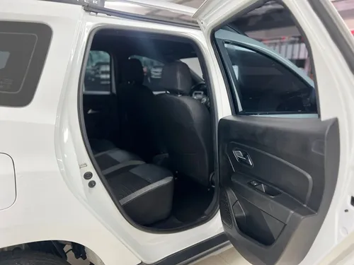 Renault Duster Intens MT 1.3 Turbo 4x4 2023
