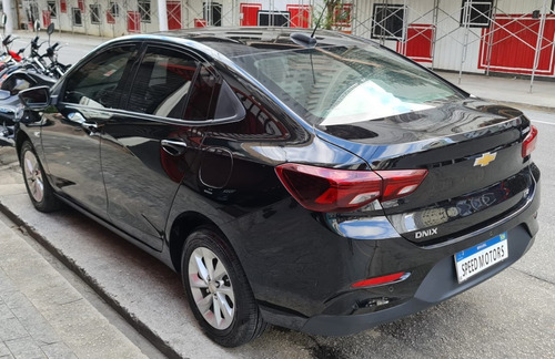 Imagem 6 de 15 de Chevrolet Ônix Plus 1.0 Turbo Flex Automático 2020