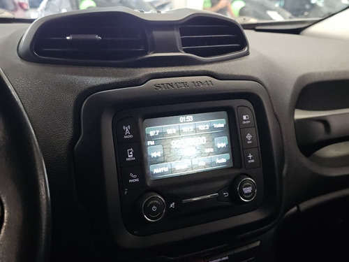 Jeep Renegade 1.8 16V FLEX LONGITUDE 4P AUTOMÁTICO
