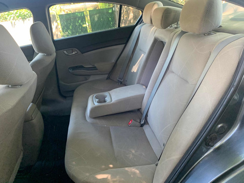 Honda Civic 1.8 Lxs Mt 2012